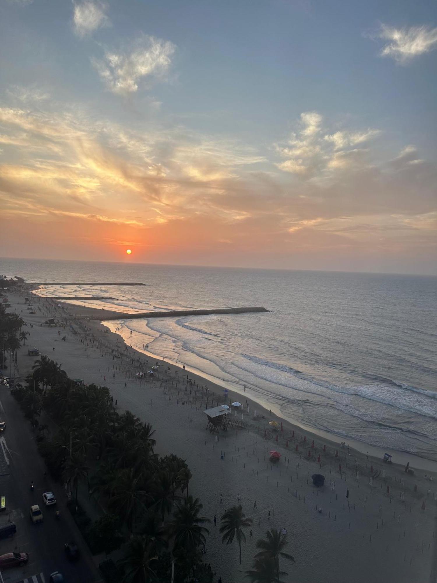 ホテル アルミランテ カルタヘナ Cartagena エクステリア 写真